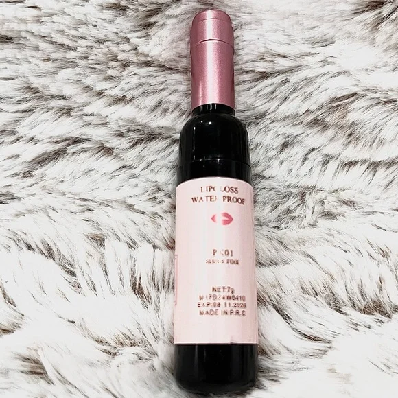 Man Zi Miao Wine Lip Tint Color is Blushed Pink PK-01 - Picture 2 of 2